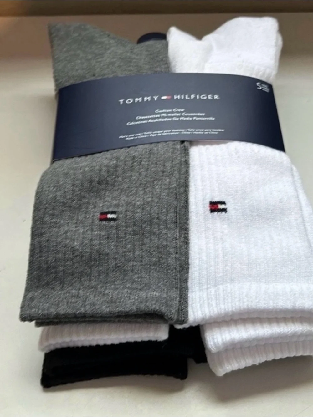 New Tommy Hilfiger Crew Socks Men’s 5 Pair Multicolor Activewear Athletic Casual